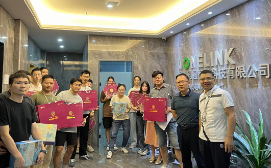 【月圆人团圆】中秋佳节，共赏明月话团圆
